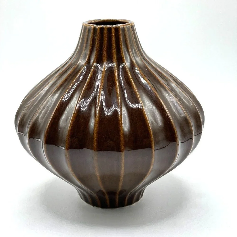 Jonathan Adler Pot Au Porter Original Collection Brown Glazed Ribbed Round Vase